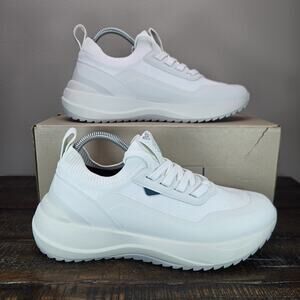 Vessi Stormburst Lowtop Womens Size 9 Waterproof Shoes Sneakers Hiking White